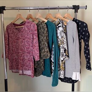 Bundle of 6 Size Small (S) Women’s Tops